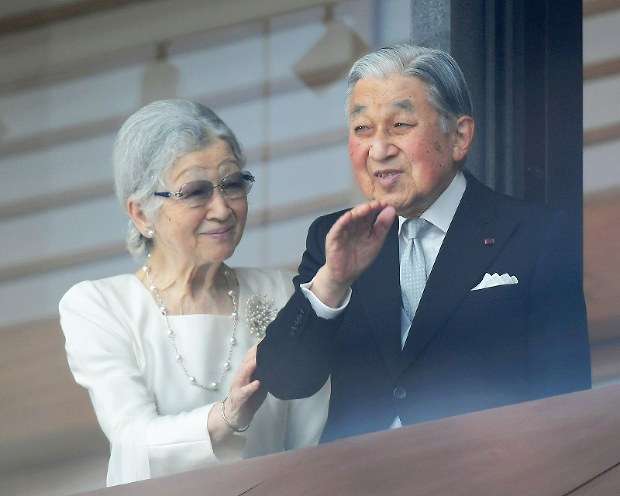 2月発表はナシ　眞子さま意志固く小室圭氏との結婚再延期の舞台裏