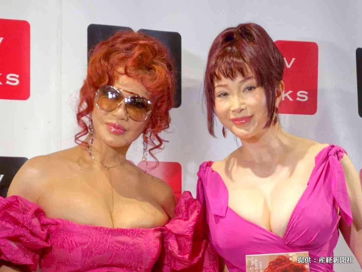 叶姉妹、胸を左右に動かすバストエクササイズ動画を公開　「これはすごい」の声