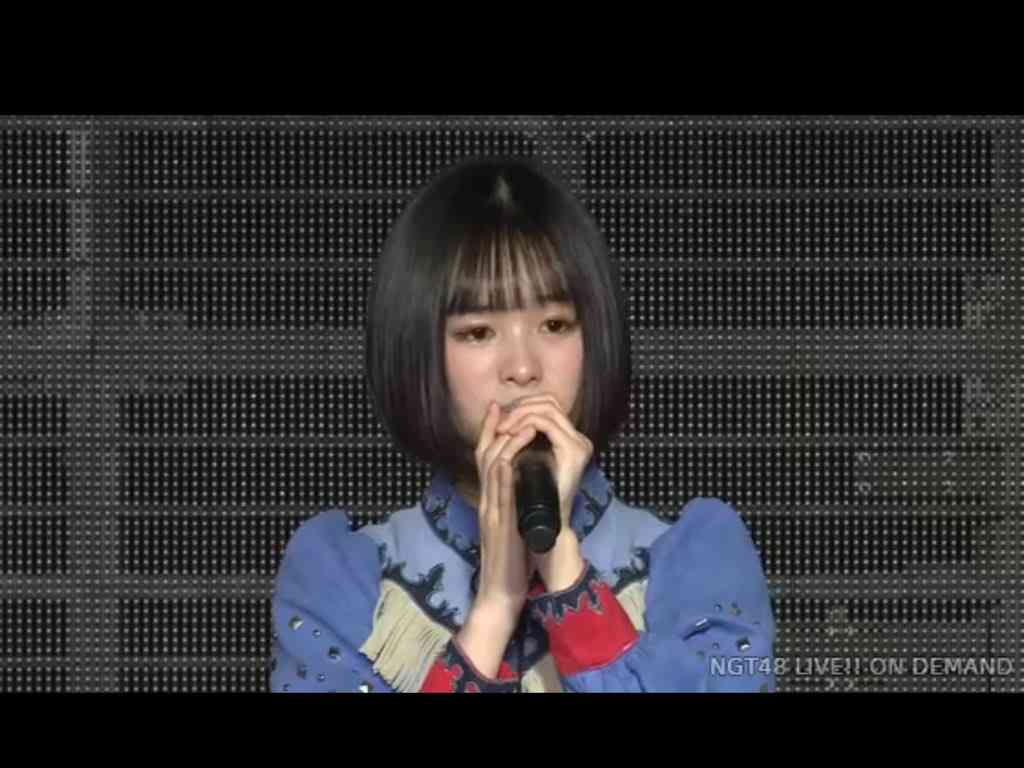 山口真帆、網タイツ＆ピンヒールの美脚オフショット「足ながっ」「エロカッコいい」と新たな魅力に反響