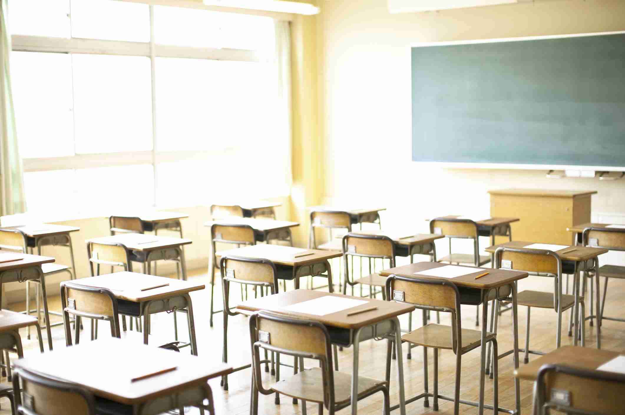 SNSで「学校休ませよう」との呼びかけが話題　文科省は「休校は学校設置者の判断」