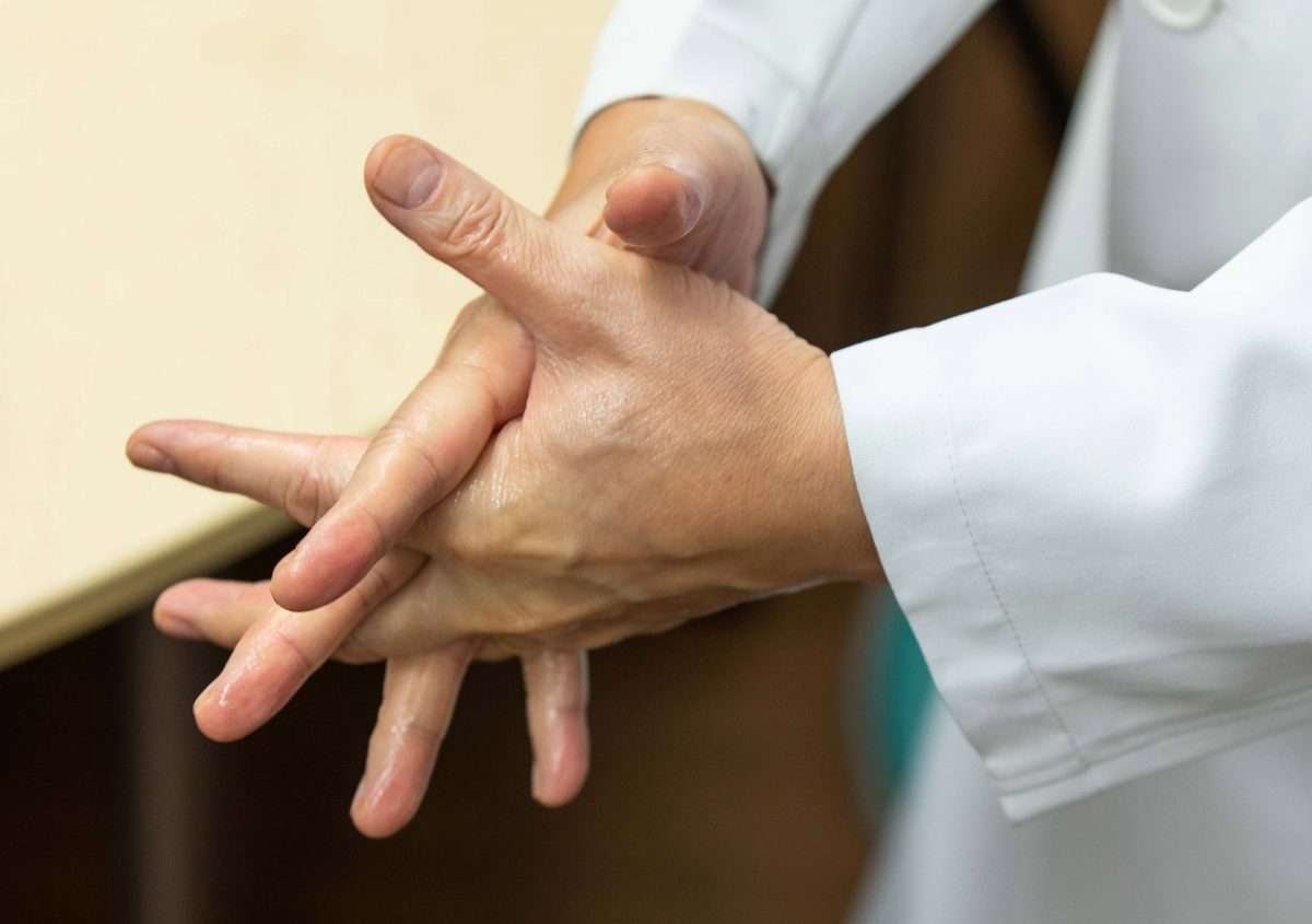 【専門医がアドバイス】新型コロナウイルスに家族でできる対策は？ | ヘルスケア | ビューティ・ヘルス | Mart(マート)