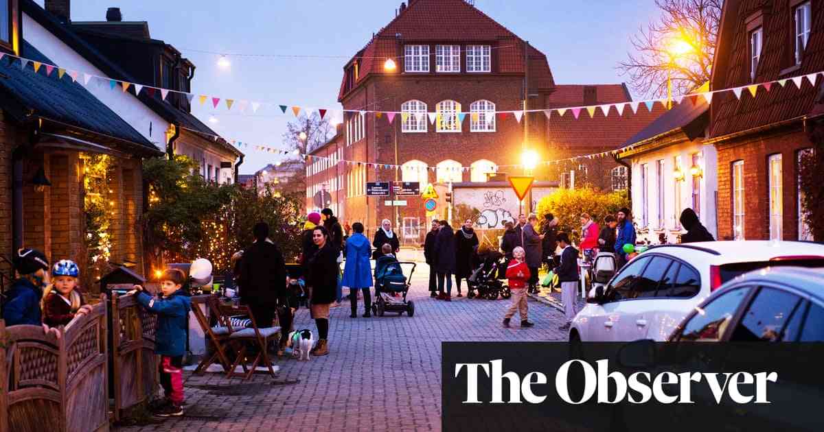 Bombs and blood feuds: the wave of explosions rocking Sweden’s cities | World news | The Guardian