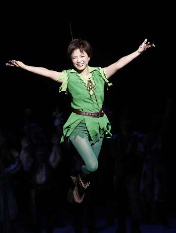 宮澤佐江、40周年ミュージカル『ピーターパン』出演決定 タイガー・リリー役に「心よりうれしく」
