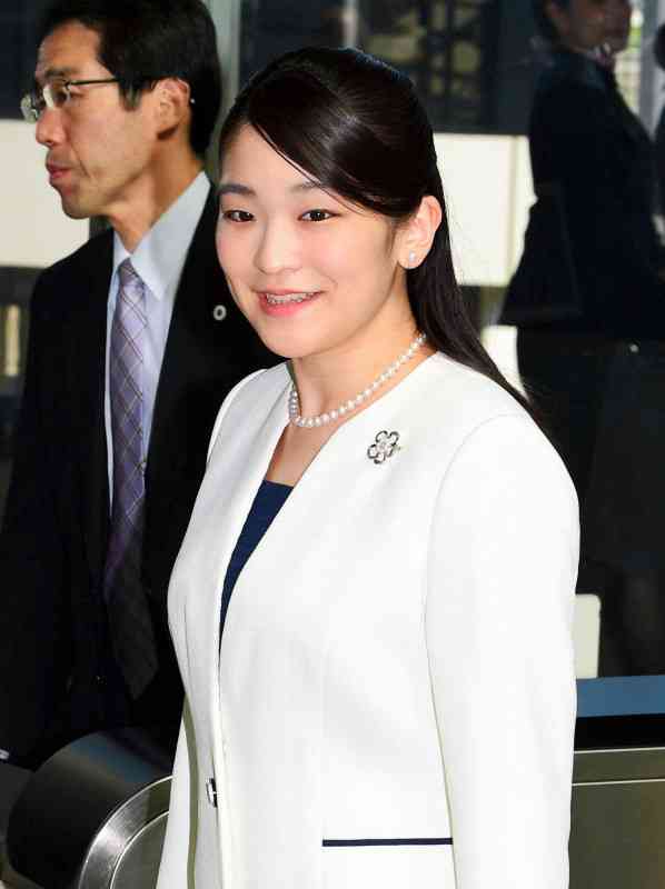 眞子さま結婚延期発表から2年　皇嗣職大夫「何らか発表あるだろう」（毎日新聞） - Yahoo!ニュース