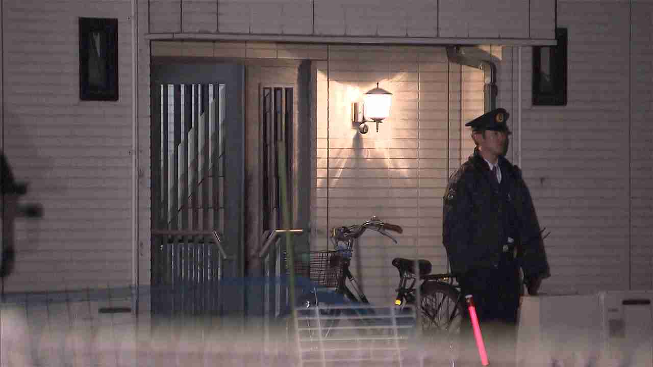 父親刺殺か...同居の21歳女逮捕 「身体的嫌がらせを...」