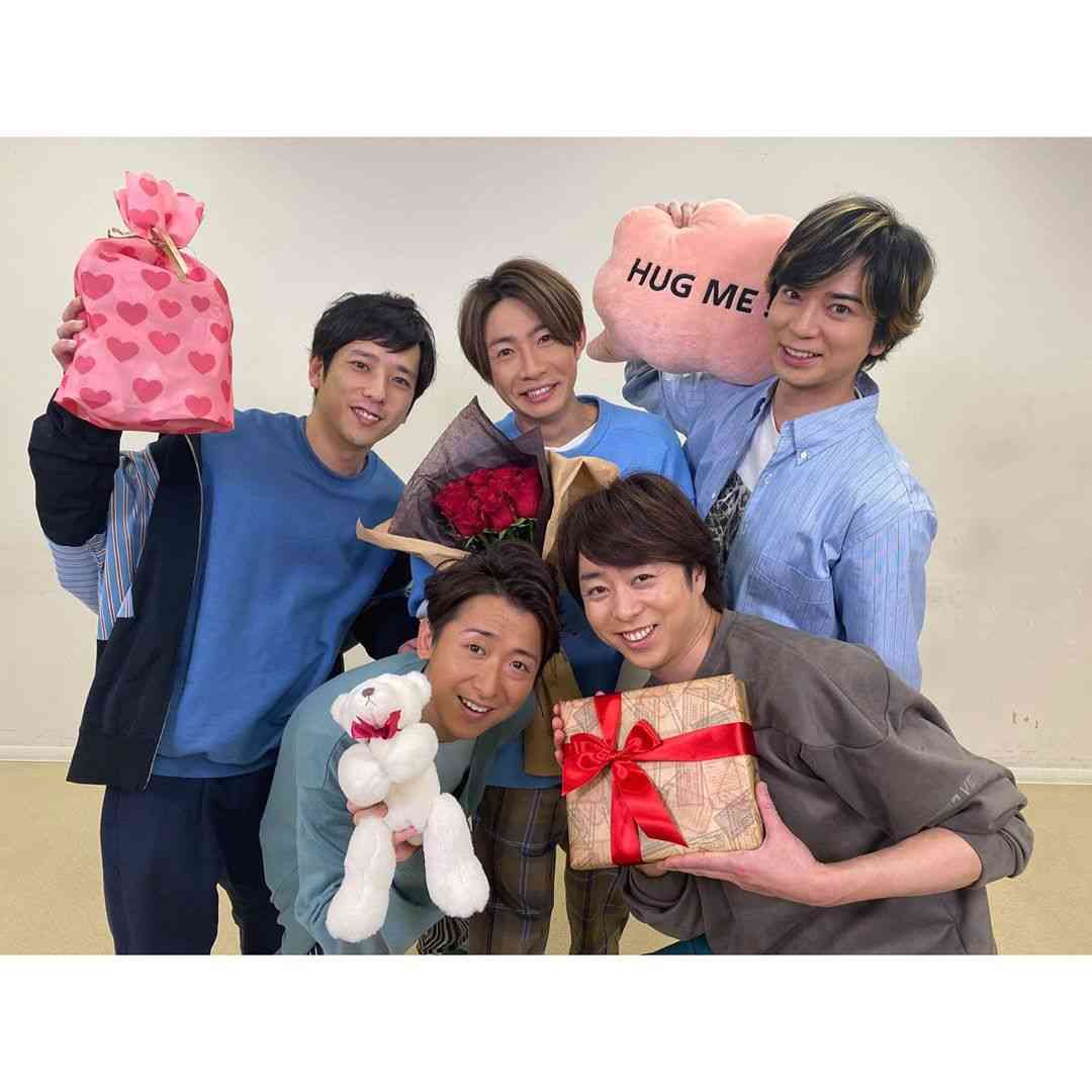 嵐、バレンタインにファンへ感謝 松本潤の「HUG ME」に立候補者続出