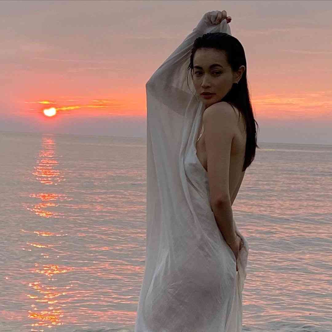 長谷川京子 もっと脱ぐ!田中みな実との写真集バトル第2幕へ