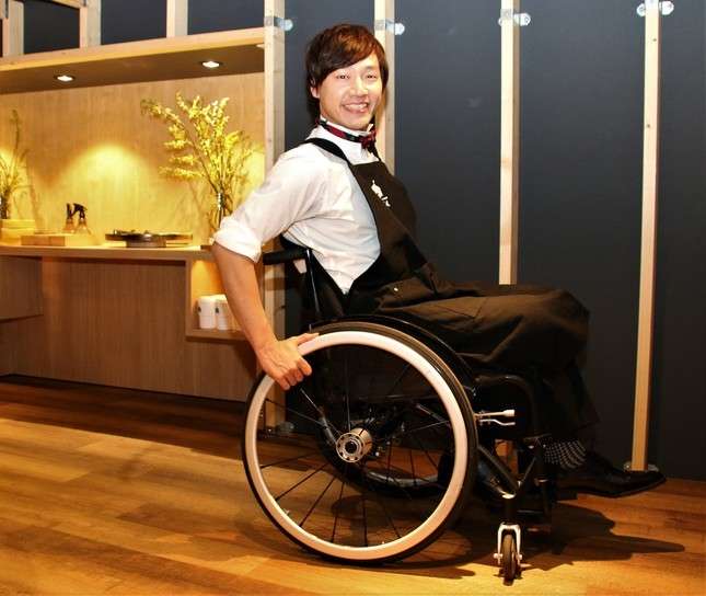 前澤友作の100万円で、僕の人生は変わった　車いすYouTuber寺田ユースケ、お年玉から始まった「悩み」と「気づき」の1年