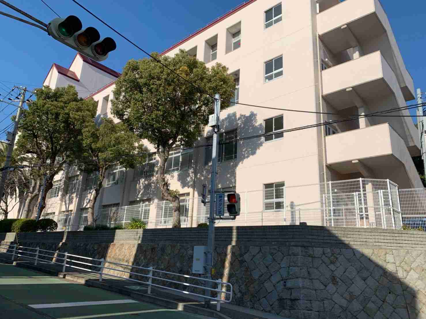 【加害教師のいま】捜査関係者が明かす　神戸教師いじめ「激辛カレーの傷害事件について書類送検する予定」