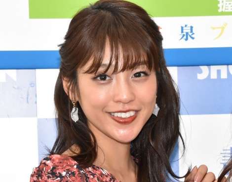 「体脂肪率−8％」岡副麻希、ジム通いで体型変化　ショーパン美脚に「健康美!!最高!!」 | ORICON NEWS