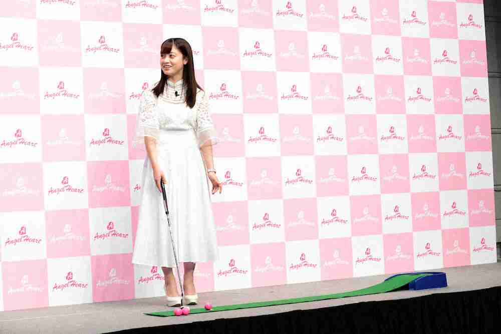 橋本環奈 体調不良には無縁「タフさだけが私の取りえ」、誕生日ケーキに大興奮