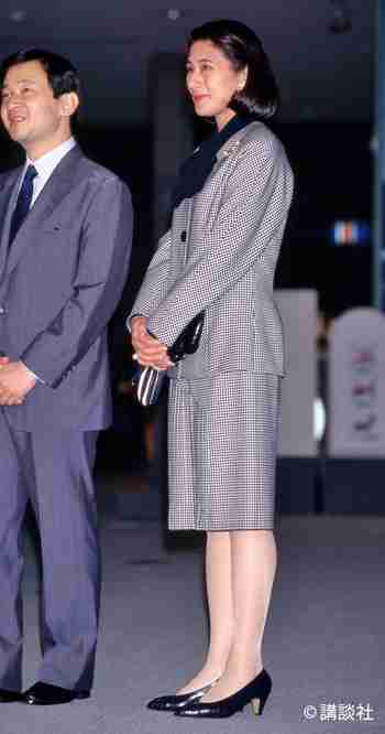 天皇・皇后両陛下、今春に訪英