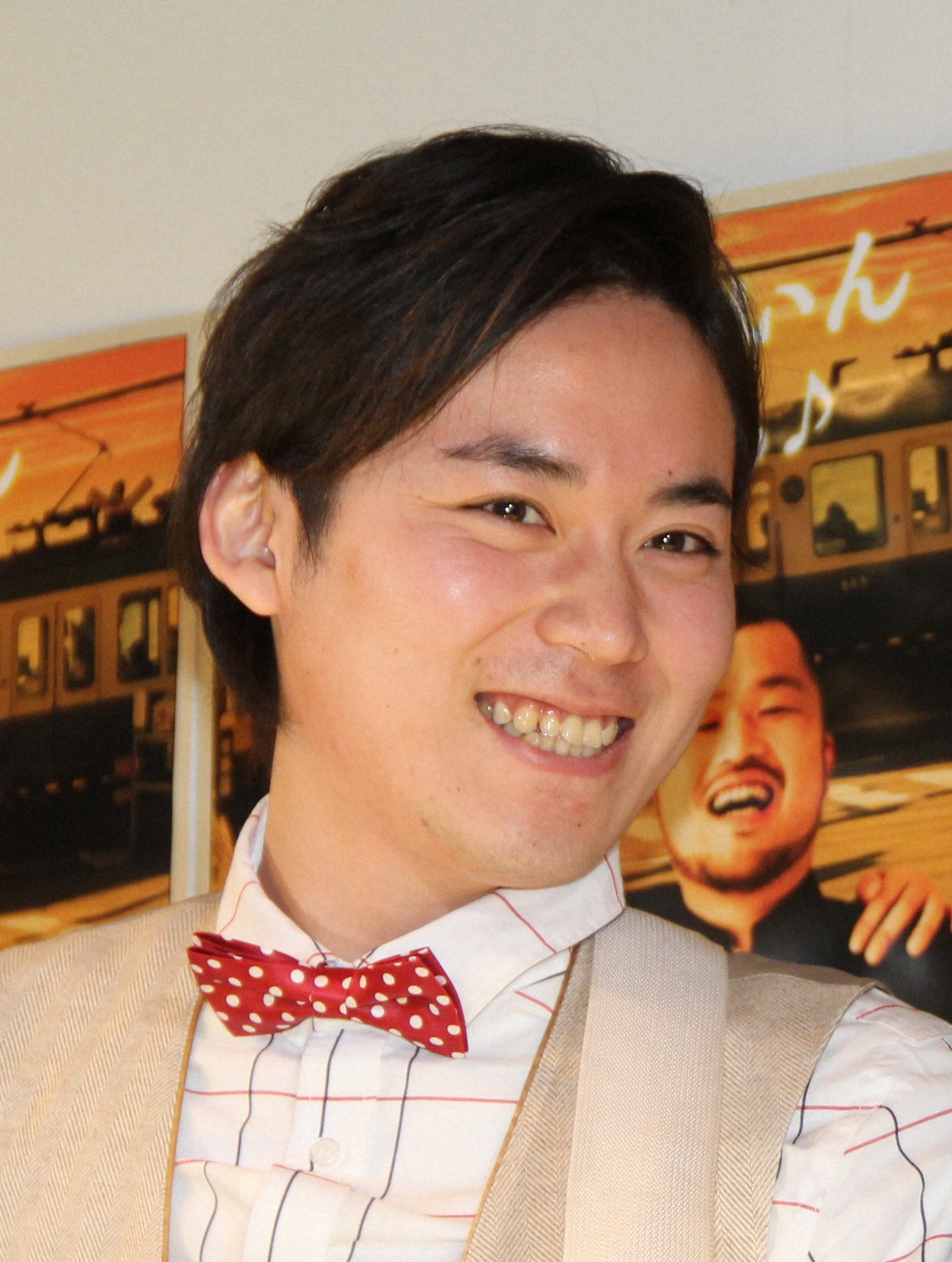 モデルのデコウトミリ　クマムシ佐藤と破局＆両親の離婚を突然発表、さんまも驚がく― スポニチ Sponichi Annex 芸能