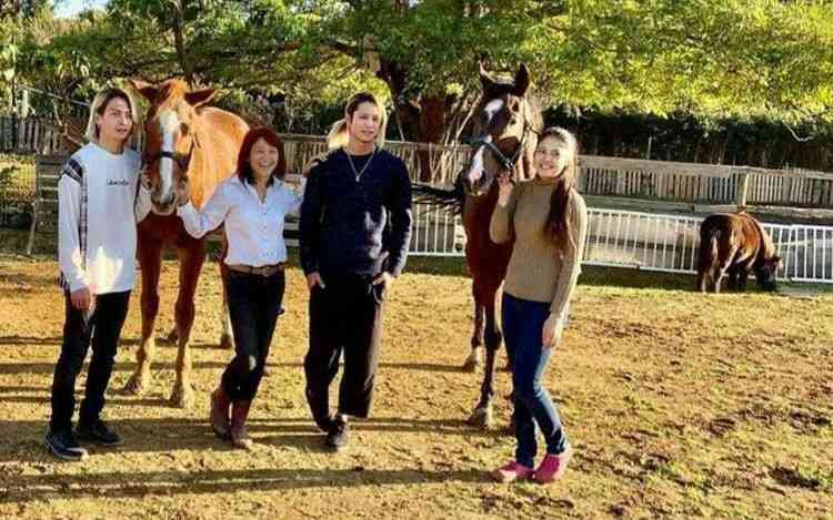 志村どうぶつ園 白井家 に行政指導 愛馬ラスティの 放牧場 は所有者に無断使用の農地だった ガールズちゃんねる Girls Channel