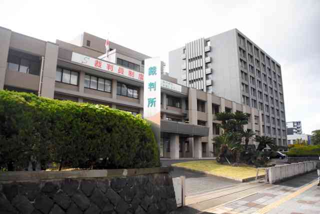 教諭と交際の女子高校生が自殺未遂　母親が大分県を提訴（朝日新聞デジタル） - Yahoo!ニュース