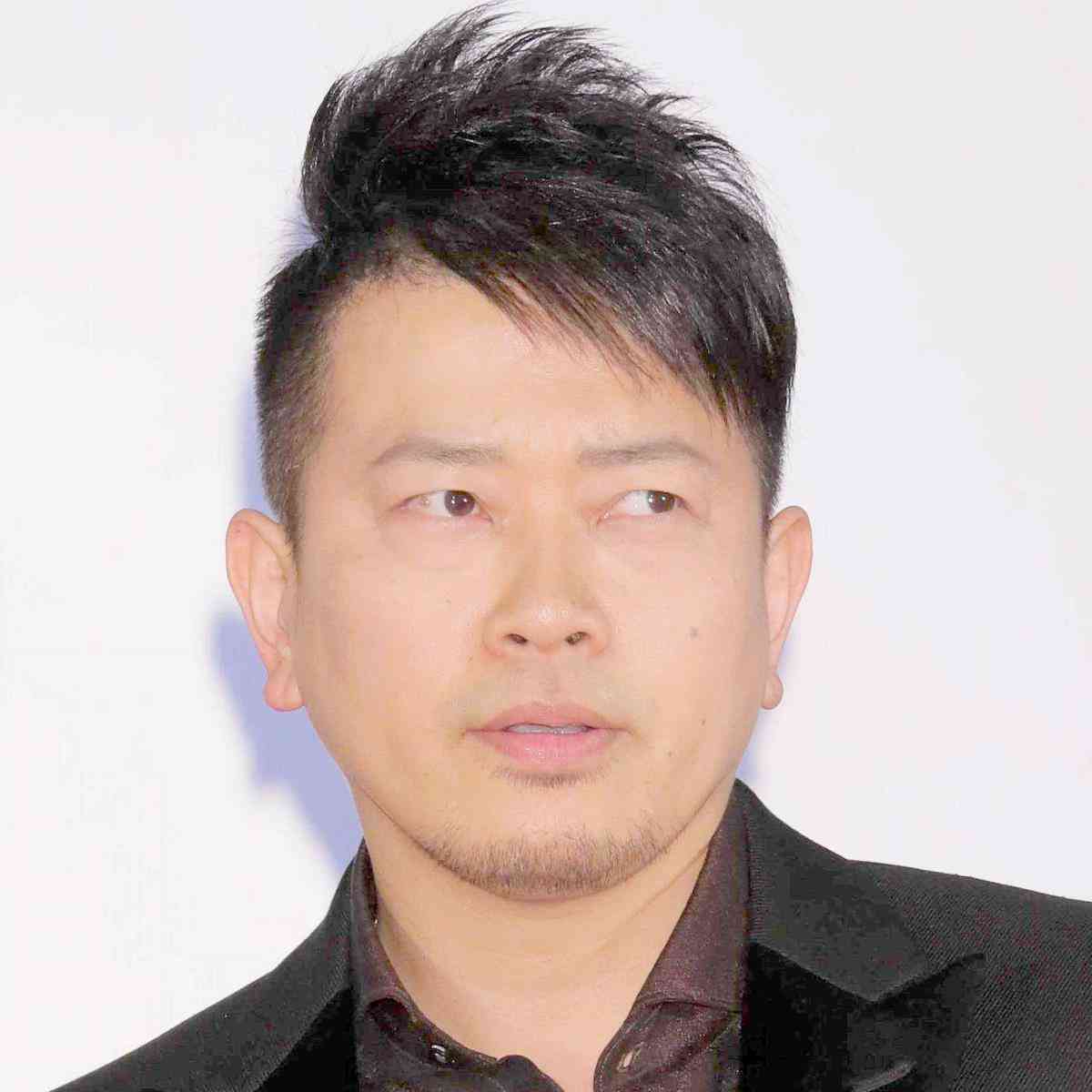 宮迫博之「最近いつも誰かに付きまとわれてる」「記者なの？探偵なの？」ツイッターで明かす : スポーツ報知
