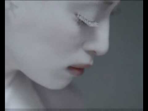 Ayumi Hamasaki - Memorial Address - YouTube