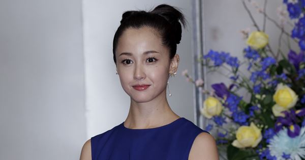 沢尻エリカ　母が涙で語った苦悩胸中「娘は反省しています…」 | 女性自身
