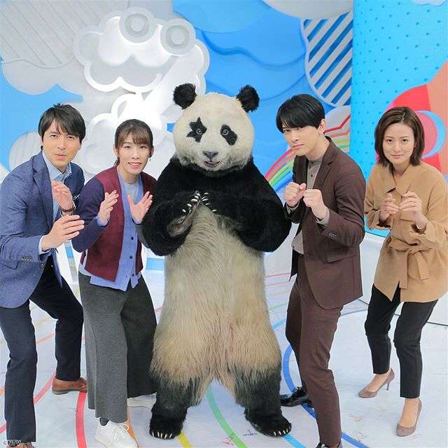 吉沢亮、セルカ棒で