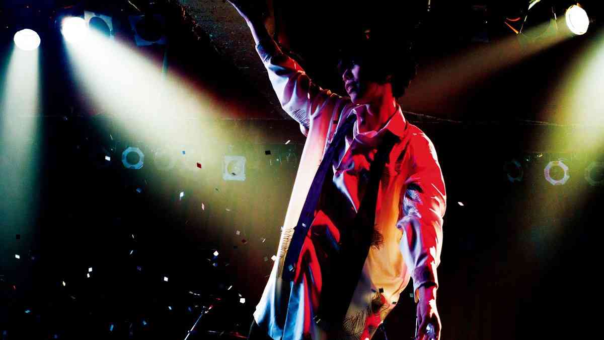 VOGUE初登場！ 米津玄師が語る、「ロック」と音楽への思い。 | Vogue Japan