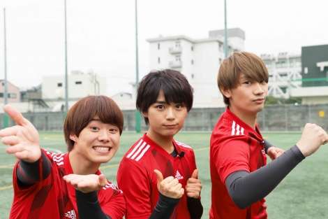 なにわ男子、フライングディスクに真剣チャレンジ「正直、ナメてましたね」 | ORICON NEWS