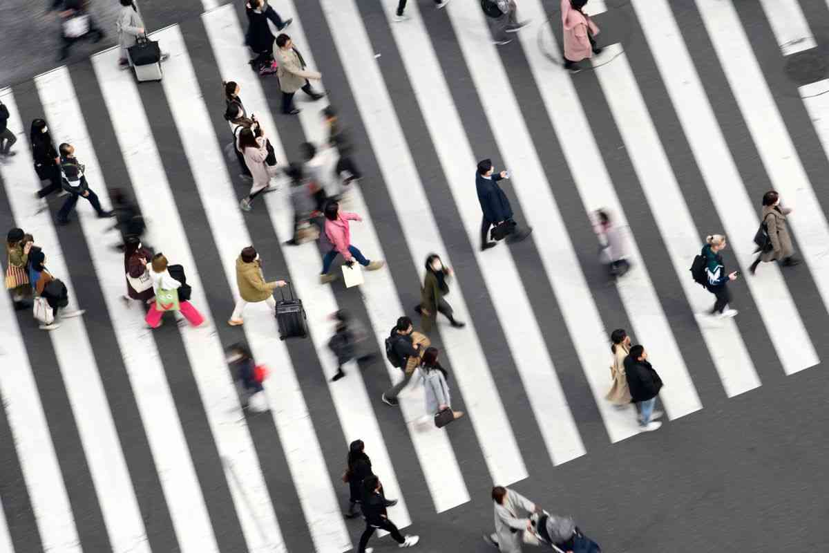 新型インフル薬｢アビガン｣活用も、新型肺炎の治療薬に－加藤厚労相 - Bloomberg