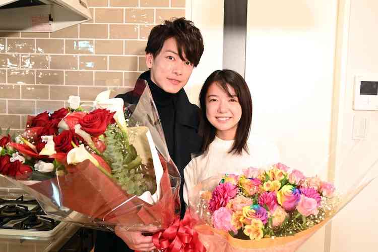 吉川愛 上白石萌音&佐藤健ら「恋つづ」メンバー写真公開に「続編やって」「恋つづメンバー最高!!」