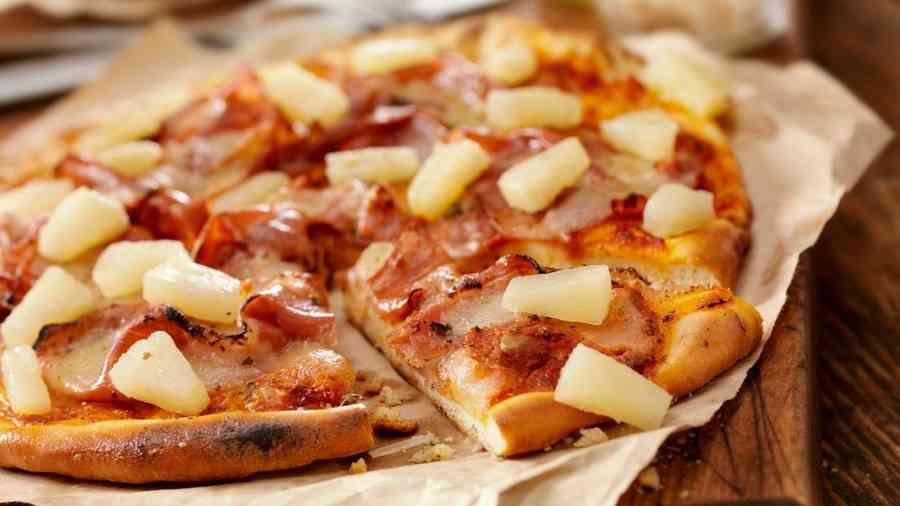 米紙が大激論！ピザにパイナップルは「あり」？「なし」？