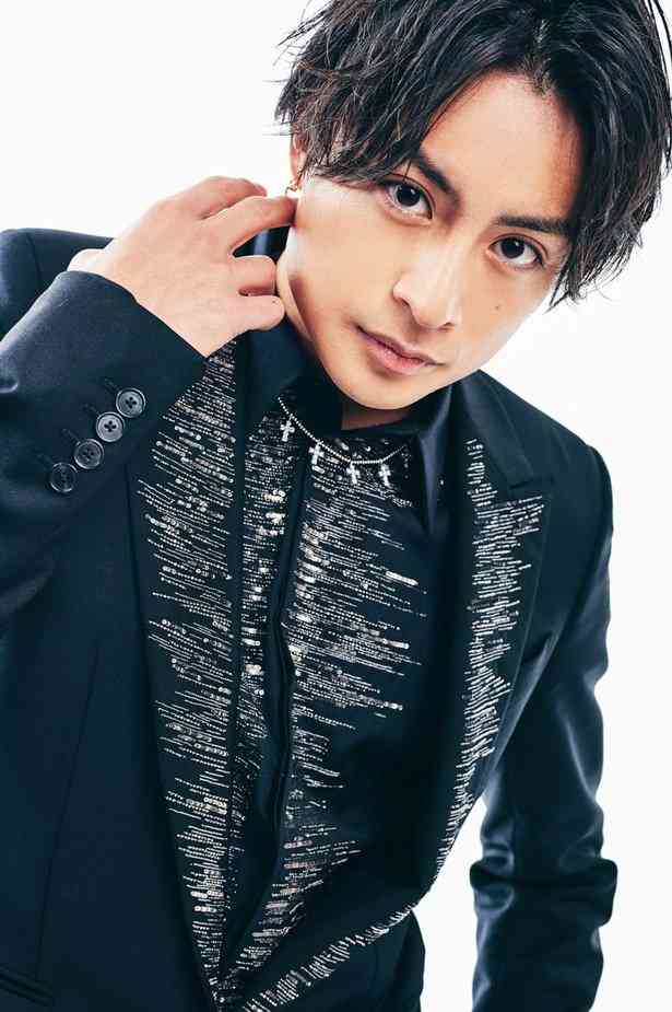 白濱亜嵐、GENERATIONSは「今後何があっても離れることのない7人だと感じています」