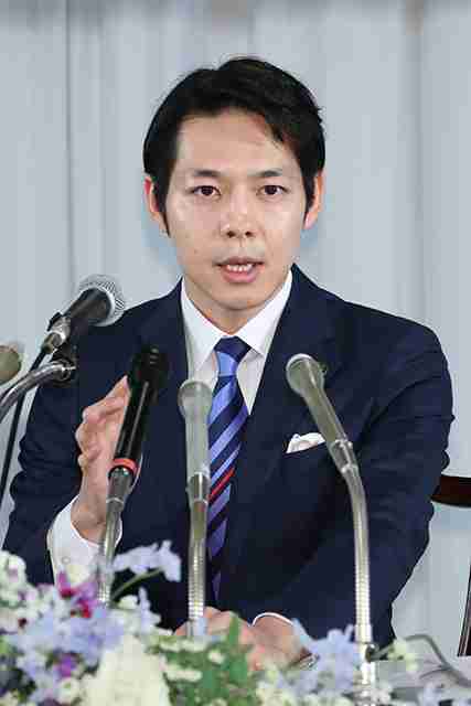 岩井志麻子さん、新型コロナ対策陣頭指揮の北海道・鈴木知事は「全アジアで通用するイケメン」
