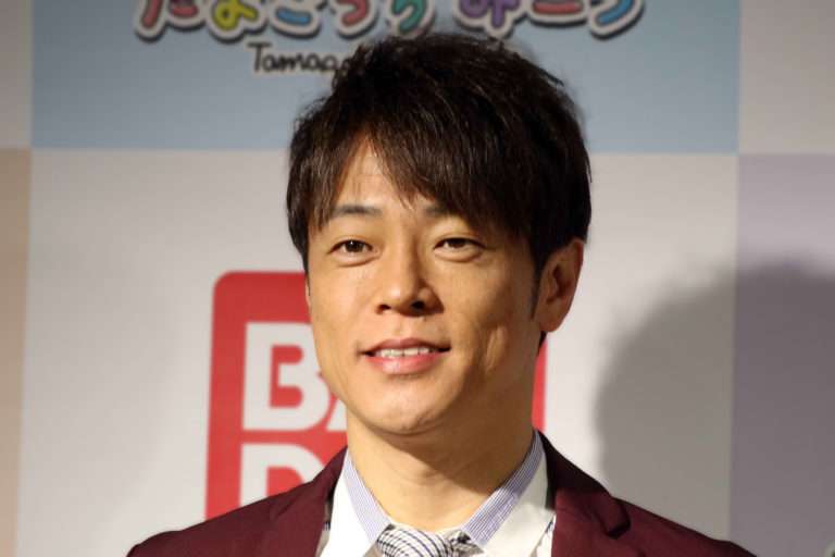 陣内智則、深キョンからもらった特製お菓子に感動　「6億倍嬉しい」