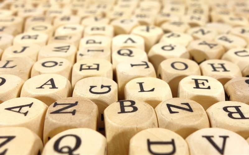 最強の英語勉強は「音読」？！怠け者の私がTOEIC800点以上にした方法 | OKIRESI（オキレジ）