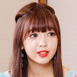 藤田ニコル「ギャラ揉め報道」の背景にあった“お金事情”