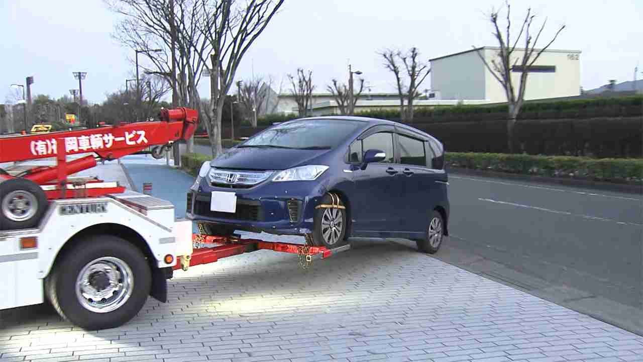 スイミングクラブの駐車場　車にはねられ1歳女児死亡 - FNN.jpプライムオンライン