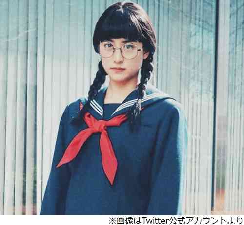 山本美月「28で中学生の回想」セーラー服姿披露 | Narinari.com