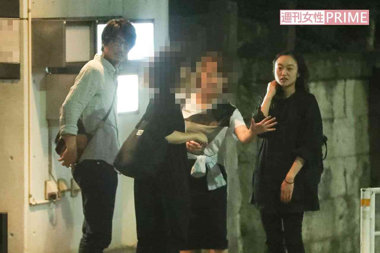 大森南朋の妻・小野ゆり子に「もう一軒行こうよ」眞島秀和とのアブナイ夜会 | 週刊女性PRIME