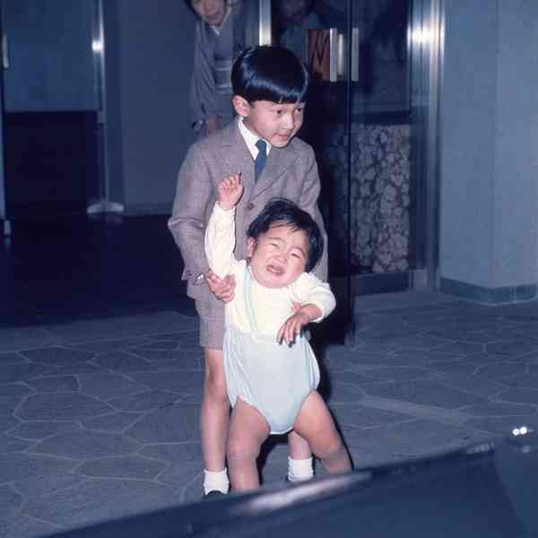 眞子内親王と小室圭さん　代替わり儀式の終わる5月に結婚発表か