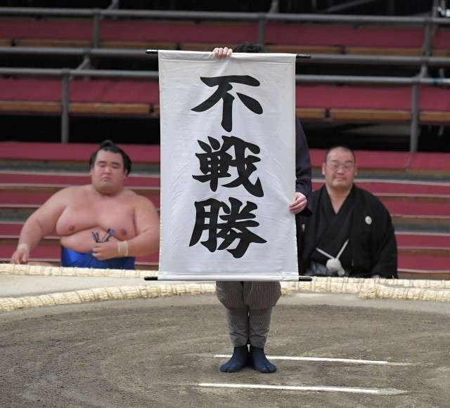 相撲協会　朝稽古取材の報道陣にコロナ感染防止策　千代丸高熱で高まる緊張感（デイリースポーツ）　