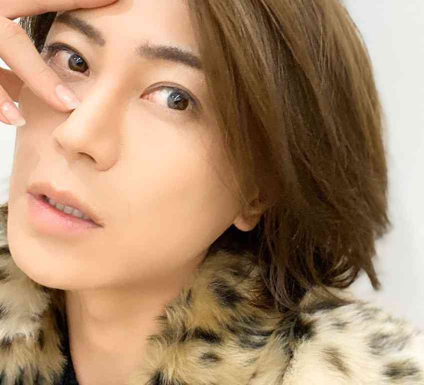 氷川きよし「絶対元気でいて」レコーディング風景公開でメッセージ…ファン「美尻」「鬼かわいい」「セクシー」