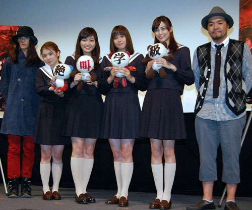＜川口春奈＞初めてのフィギュアスケート衣装に照れ「何だか恥ずかしいですね(笑)」