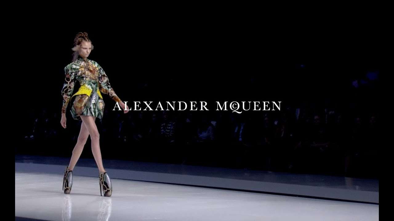 Alexander McQueen | The Armadillo Boot - YouTube