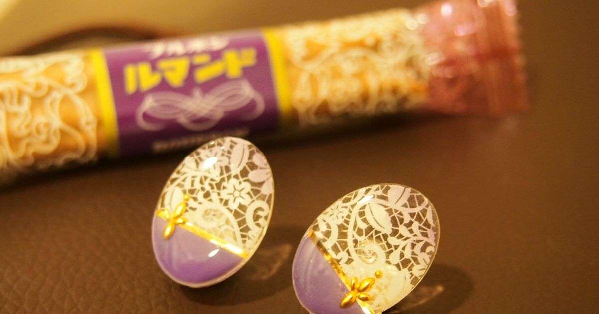 ブルボンを愛する人が作ったルマンドとホワイトロリータのピアスのクオリティがすごい！⇛ブルボン公式も反応 - Togetter