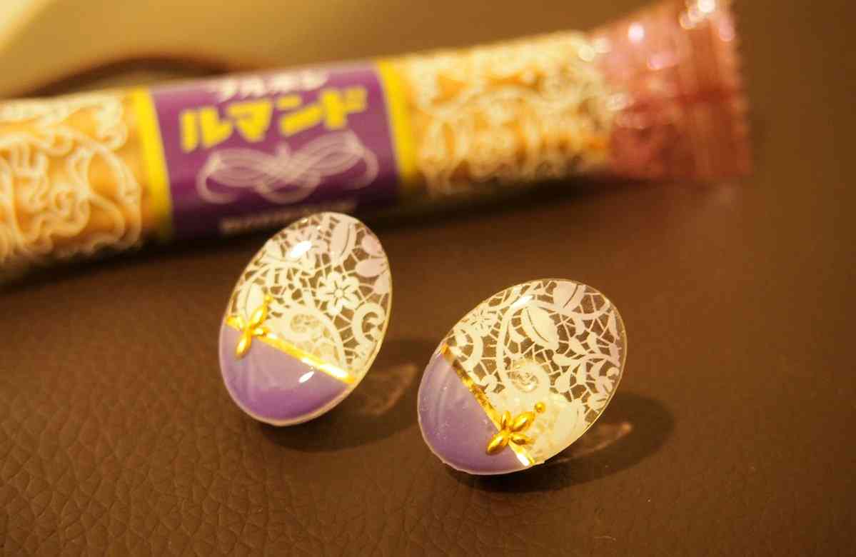 ブルボンを愛する人が作ったルマンドとホワイトロリータのピアスのクオリティがすごい!⇛ブルボン公式も反応