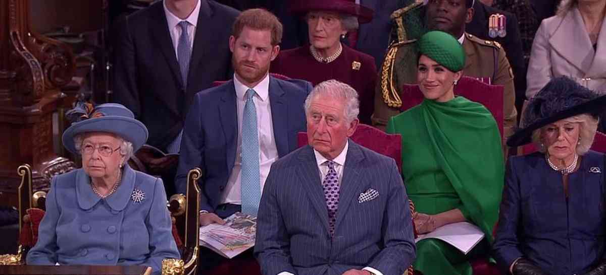 英ヘンリー王子夫妻、エリザベス女王に招待されて礼拝に参加