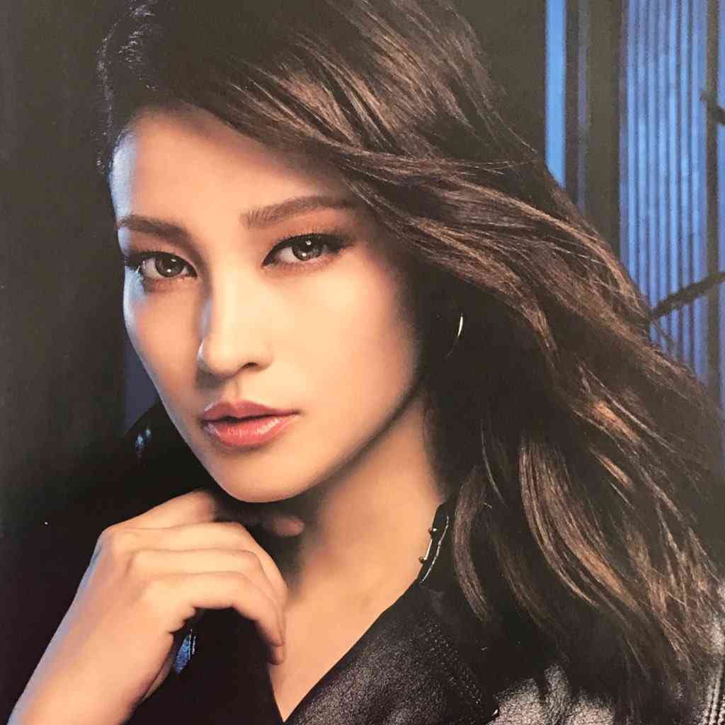 黒木メイサ、すっぴん写真に反響「全てがかっこいい」「美し過ぎます」