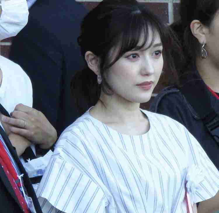 「まゆゆ」豊田真由子にファン急増   コメンテーター転身で活路あり