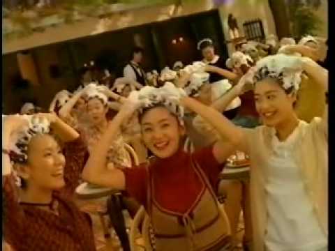 牛乳石鹸『ティーシャワー』CM