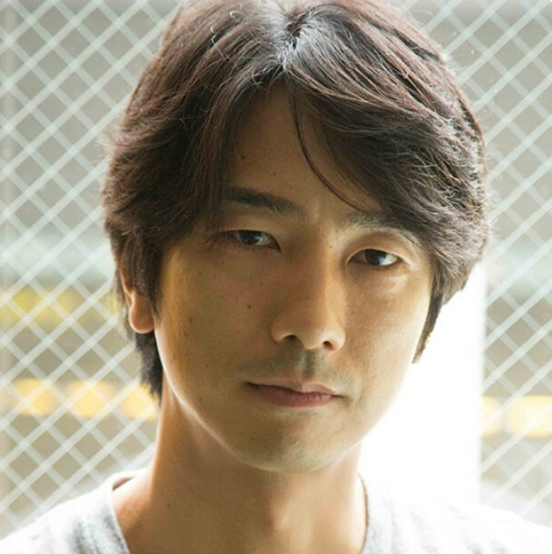 眞島秀和は結婚して干された？妻はヨーコでプロ雀士やヤバい経歴に驚愕！ | 知りたいこと解決！