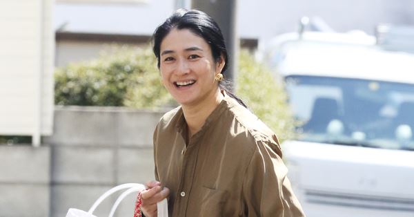 小雪 事務所を退社していた！スローライフ志向で田舎に移住か | 女性自身