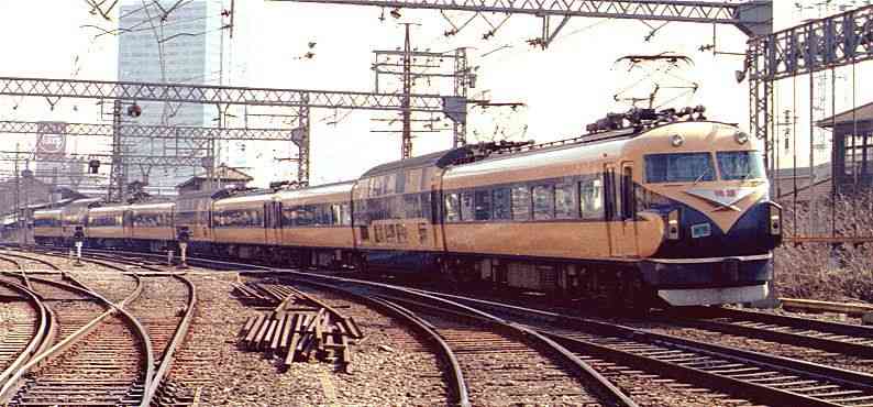 好きな特急列車を語るトピ